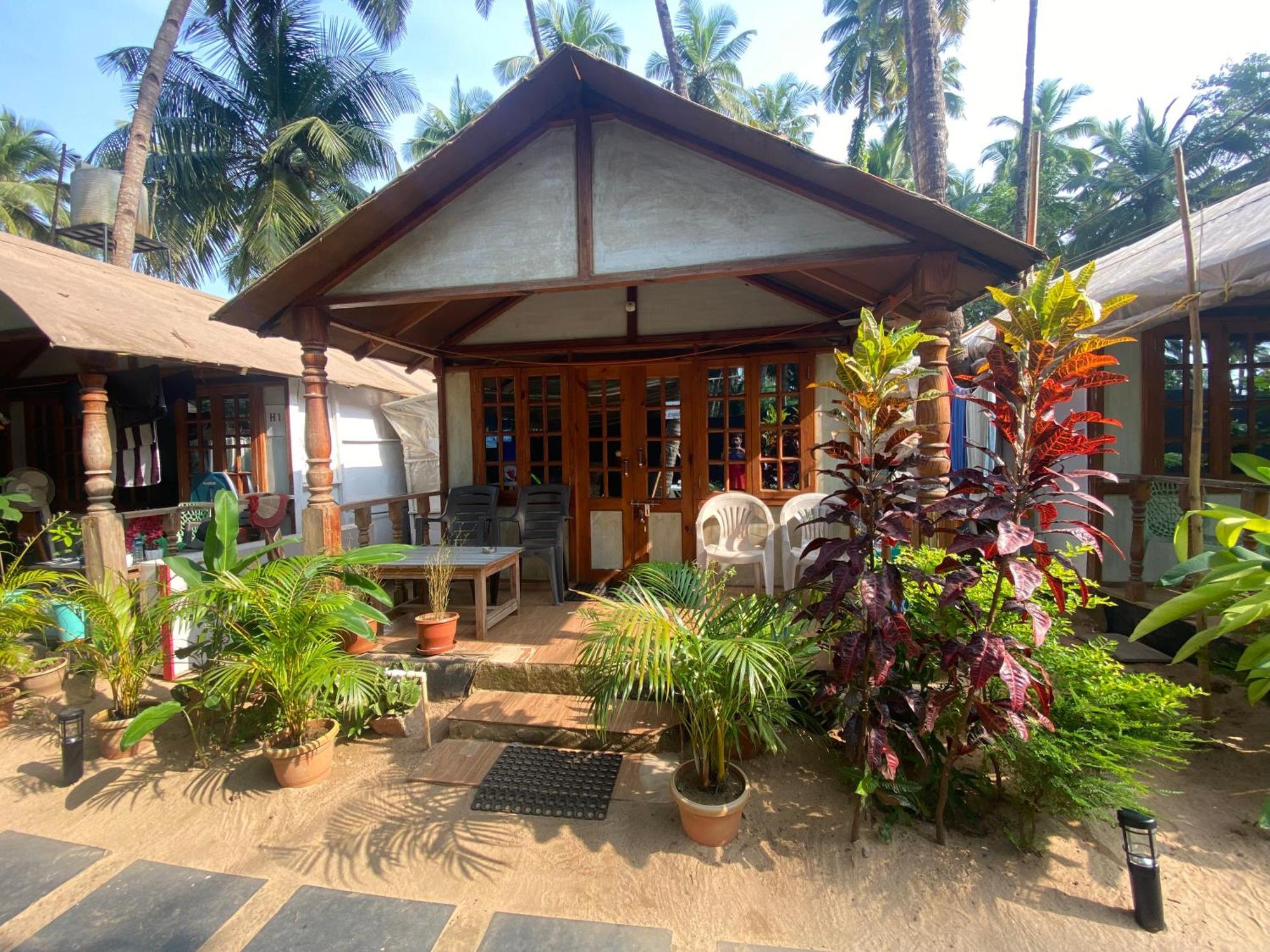 Hostel Tropical Bay Palolem Exterior foto