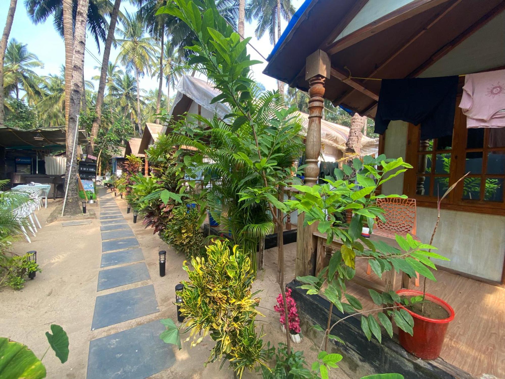 Hostel Tropical Bay Palolem Exterior foto
